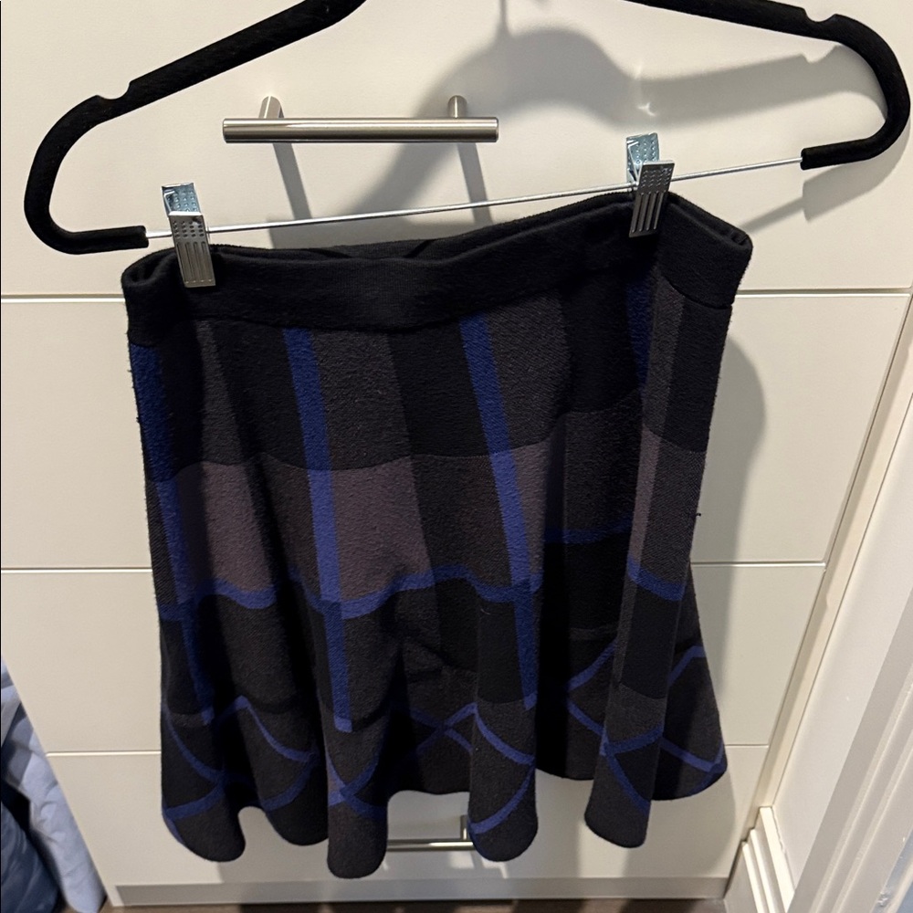 Saks Fifth Avenue Black and Blue Skater Skirt